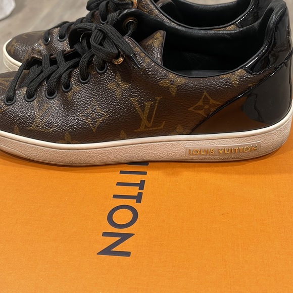 Authentic Louis Vuitton Monogram Sneakers - Picture 2 of 9